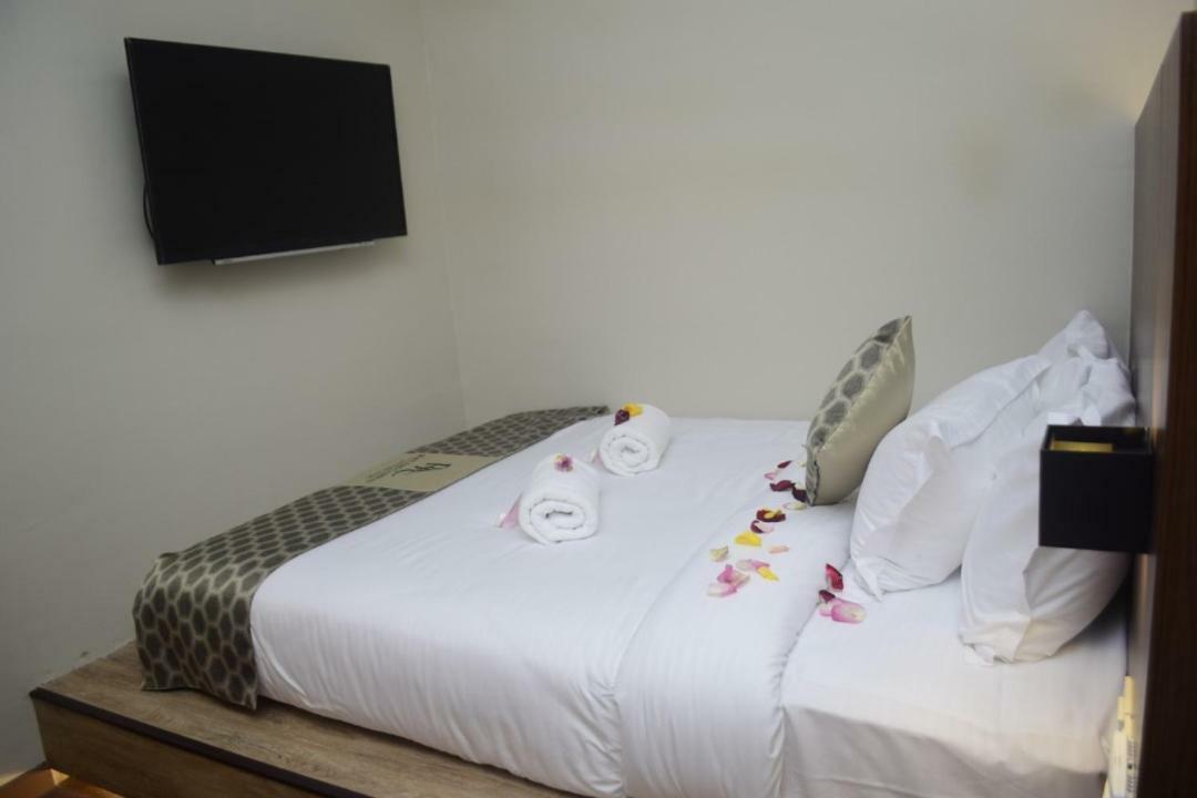 Rest And Comfort Boutique Hotel Kuala Terengganu Exterior foto